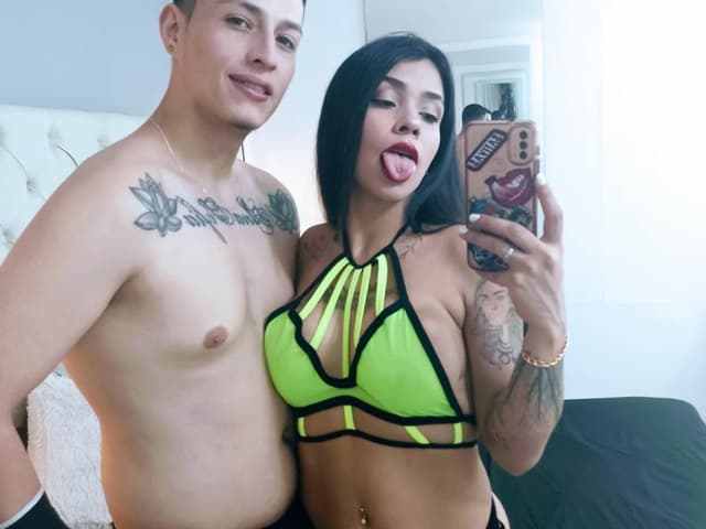 WebCAM of EthanandBriiana